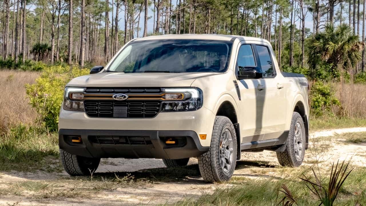 Ford знову відкликає 272 000 автомобілів через несправні 12-вольтні акумулятори