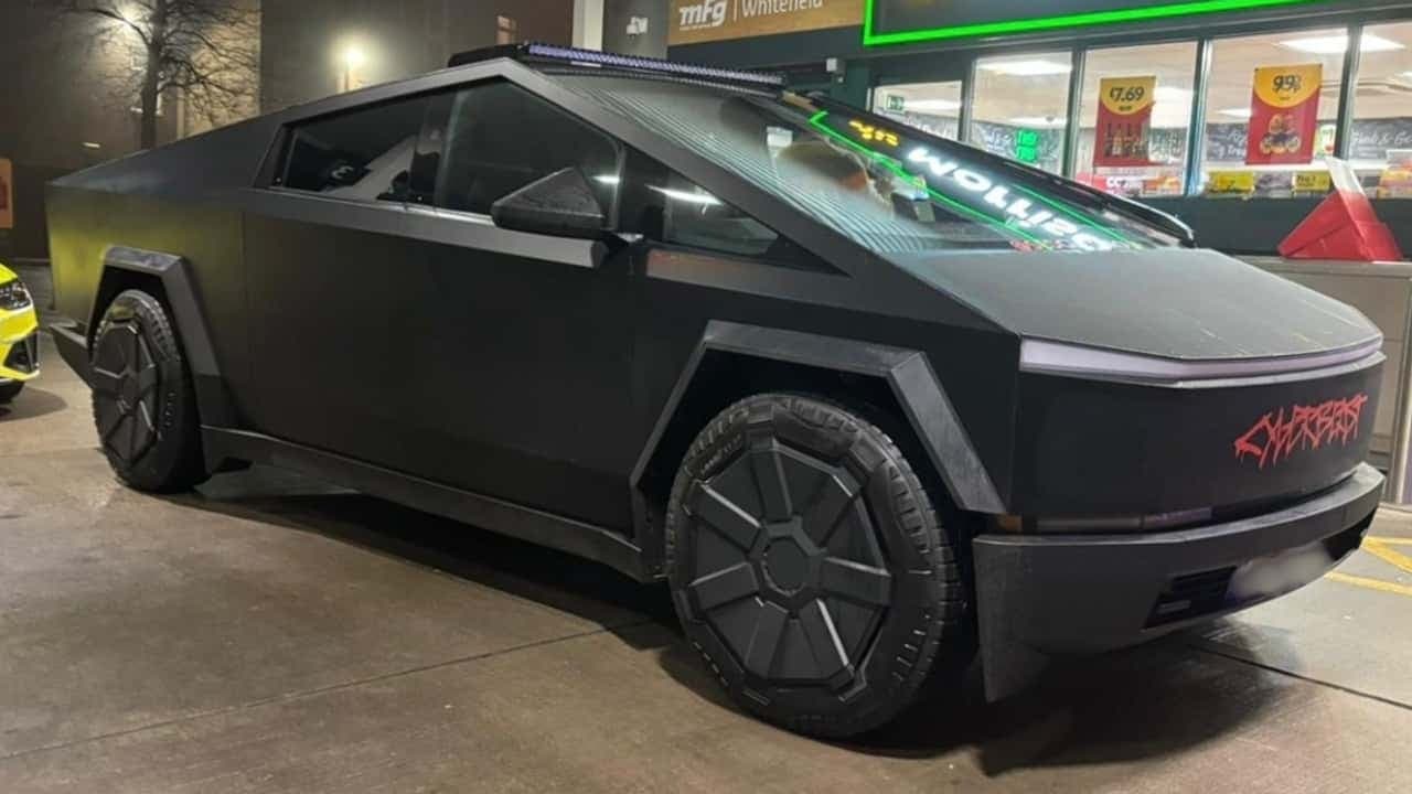 Британська поліція піддала нищівній критиці незаконно модифікований кібер-трак